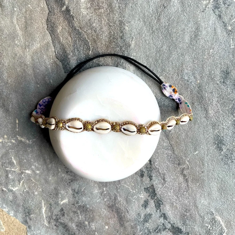 New🌟Anthropologie Cowrie Shell Headband